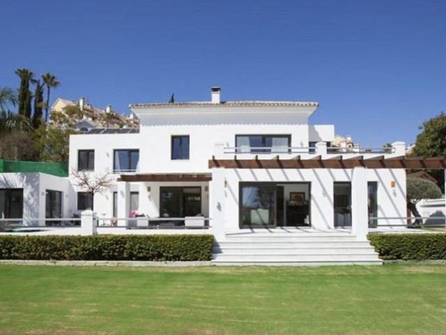 Exclusiva Villa / Chalet en venta Marbella, Andalucía