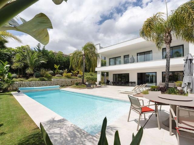 Exclusiva Villa / Chalet en venta Marbella, Andalucía