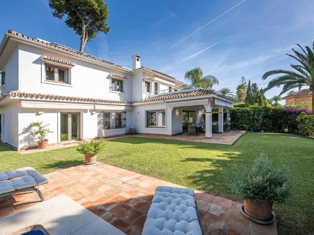 Exclusiva Villa / Chalet en venta Marbella, Andalucía