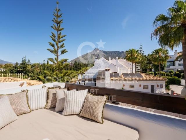 Exclusiva Villa / Chalet en venta Marbella, España