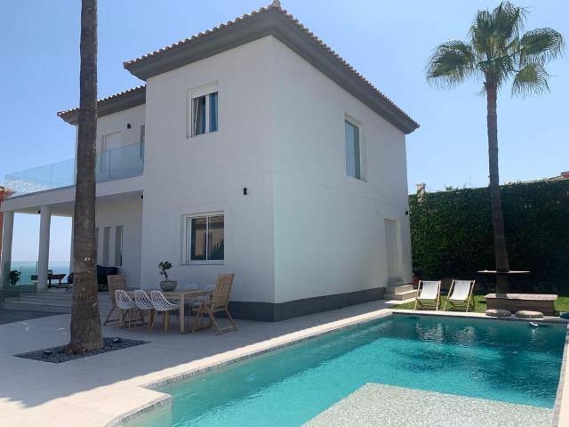 Exclusiva Villa / Chalet en venta Mijas, España