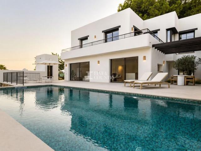 Exclusiva Villa / Chalet en venta Moraira, Comunidad Valenciana