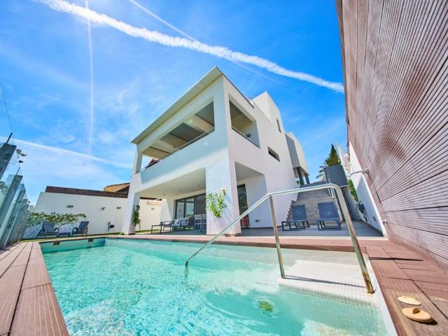 Exclusiva Villa / Chalet en venta Motril, Andalucía
