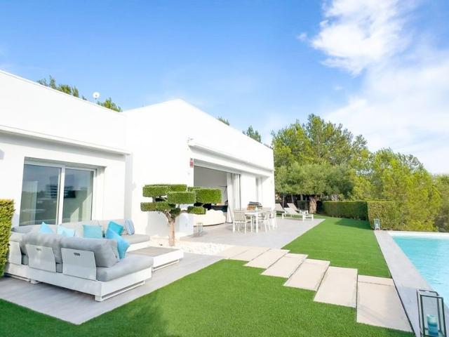 Exclusiva Villa / Chalet en venta Orihuela, Comunidad Valenciana