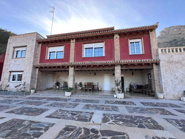 Exclusiva Villa / Chalet en venta Orihuela, España