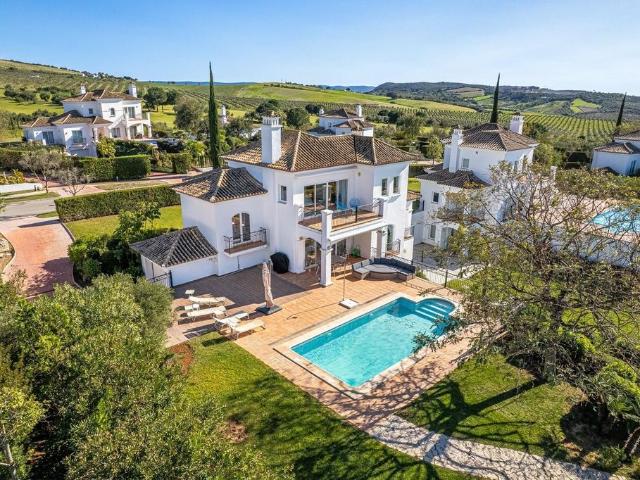 Exclusiva Villa / Chalet en venta Arcos de la Frontera, España