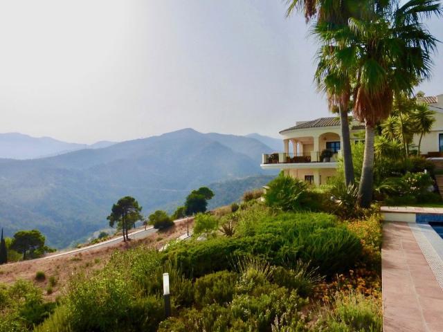 Exclusiva Villa / Chalet en venta Benahavís, España