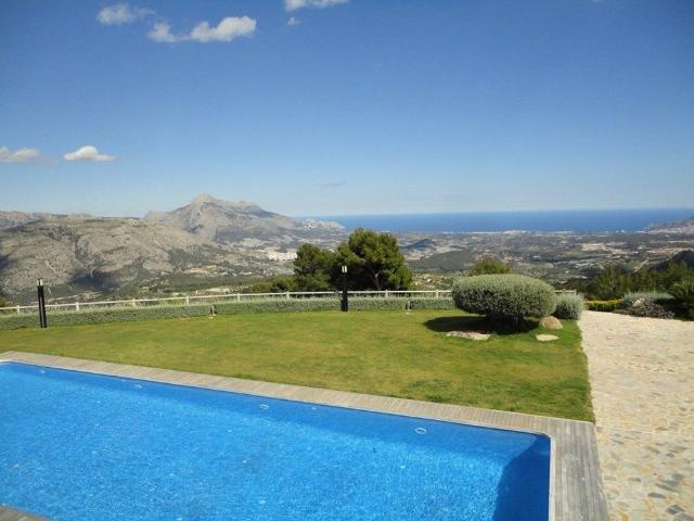 Exclusiva Villa / Chalet en venta Benimantell, Comunidad Valenciana