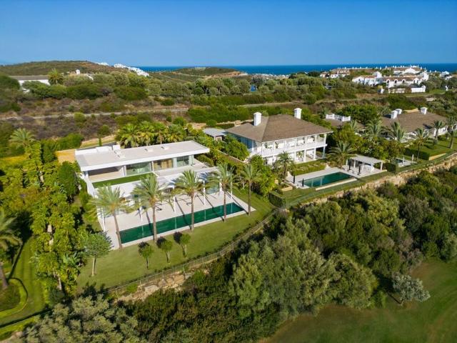 Exclusiva Villa / Chalet en venta Casares, Andalucía