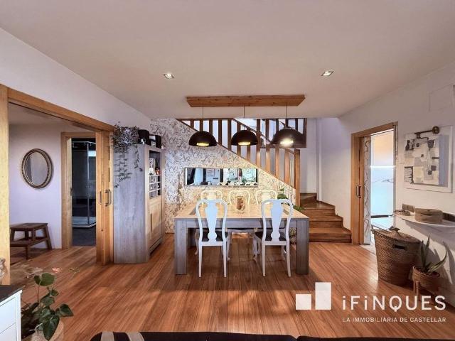 Exclusiva Villa / Chalet en venta Castellar del Vallès, Cataluña