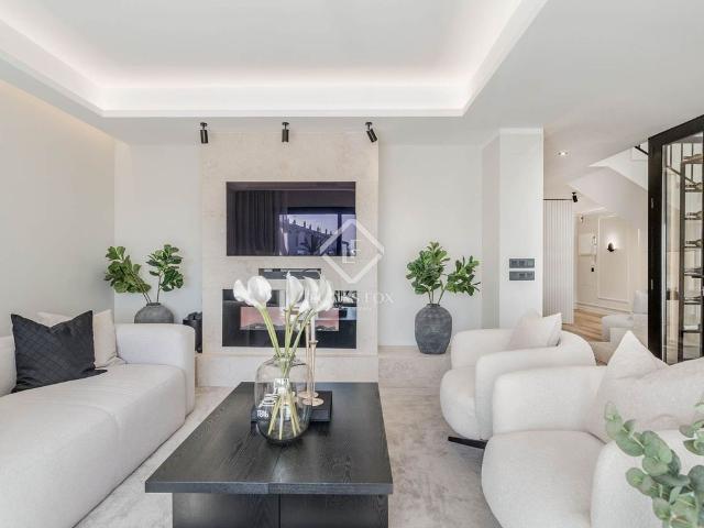 Exclusiva Villa / Chalet en venta Estepona, Andalucía