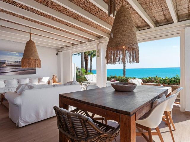 Exclusiva Villa / Chalet en venta Estepona, Andalucía