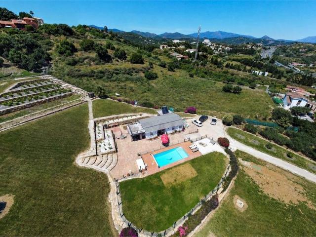Exclusiva Villa / Chalet en venta Estepona, Andalucía