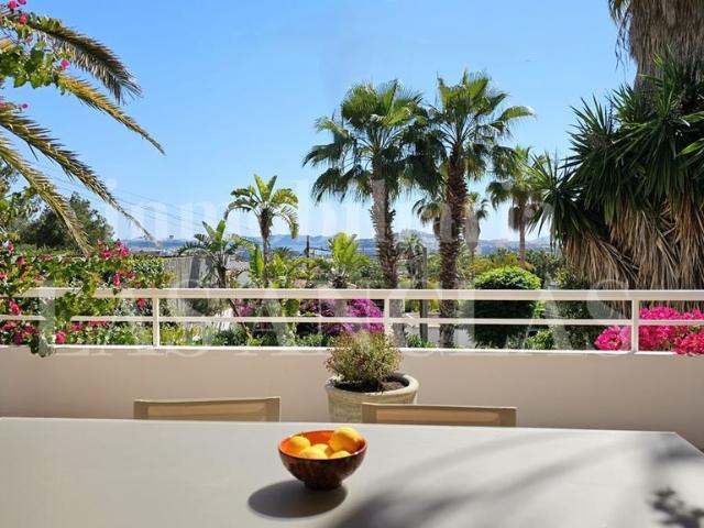 Exclusiva Villa / Chalet en venta Playa de Talamanca, Baleares