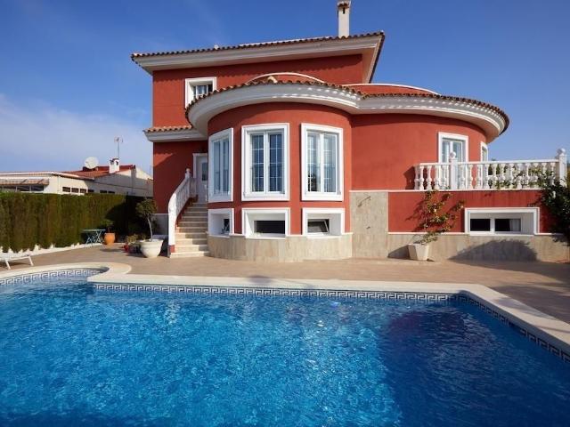 Exclusiva Villa / Chalet en venta Rojales, España