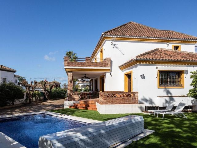 Exclusiva Villa / Chalet en venta San Pedro de Alcántara, Andalucía