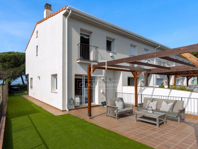 Exclusiva Villa / Chalet en venta San Pol de Mar, España