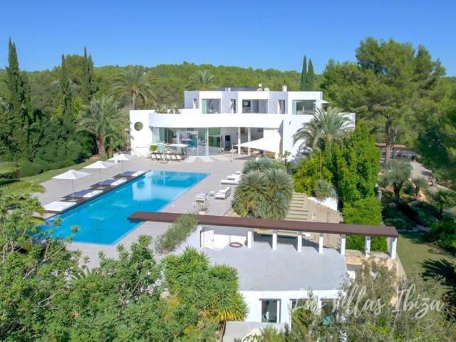 Exclusiva Villa / Chalet en venta Santa Eulalia del Río, España
