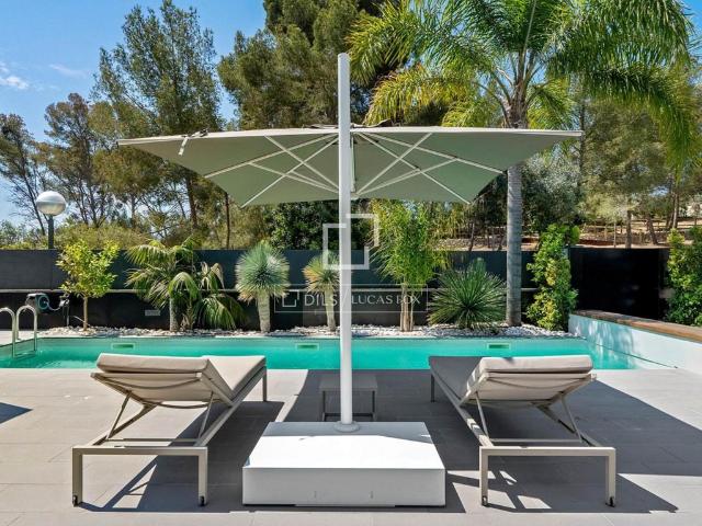 Exclusiva Villa / Chalet en venta Tarragona, Cataluña