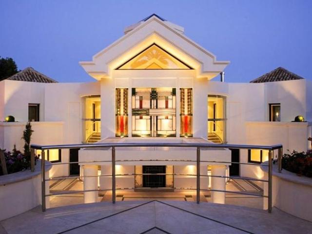 Exclusiva Villa / Chalet en venta The Golden Mile, España
