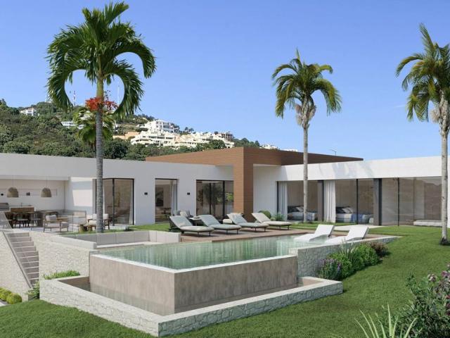 Exclusiva Villa / Chalet en venta Urbanización Marbella Este, Andalucía