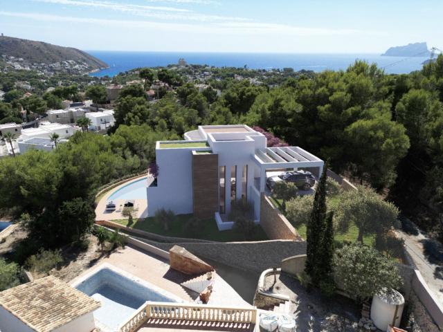 Exclusiva Villa de 4 dormitorios con vistas al mar en Morair. 278m² Moraira