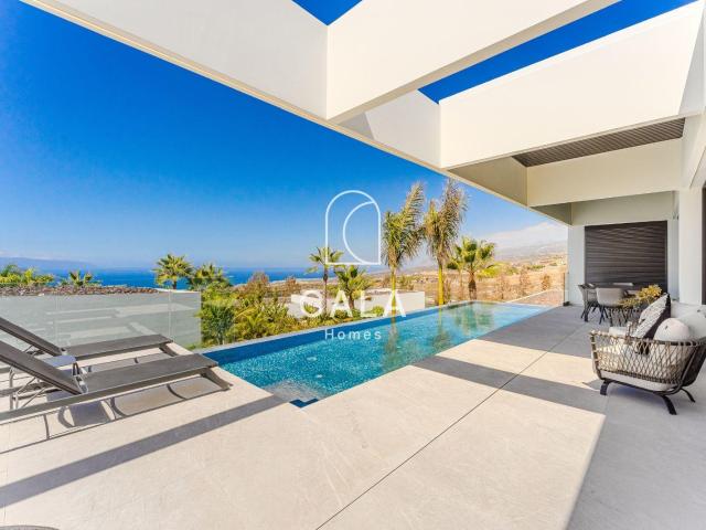 Exclusiva Villa de Diseño Contemporáneo en Abama 430m² Abama