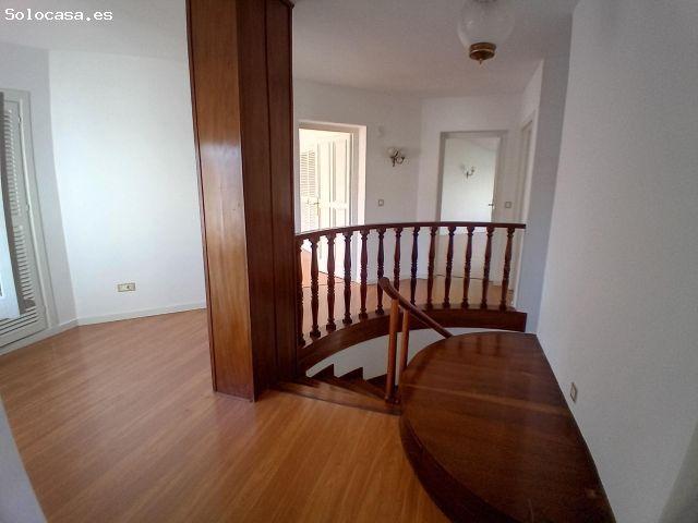 Exclusiva Villa en el Corazón de Fuengirola Avda. de Mijas por €1.8M