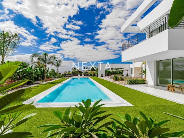 ¡Exclusiva villa en La Caleta! 600m² Adeje
