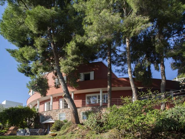 Exclusiva villa en Málaga – Privacidad, amplitud y magnifica. 374m² Málaga