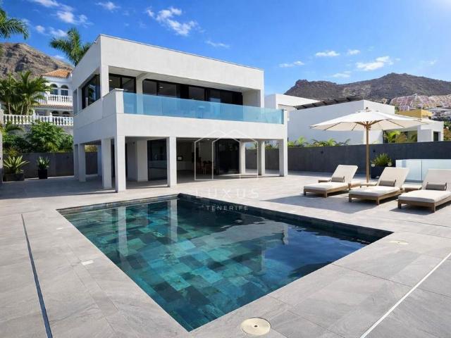 Exclusiva Villa en venta Costa Adeje, Canarias