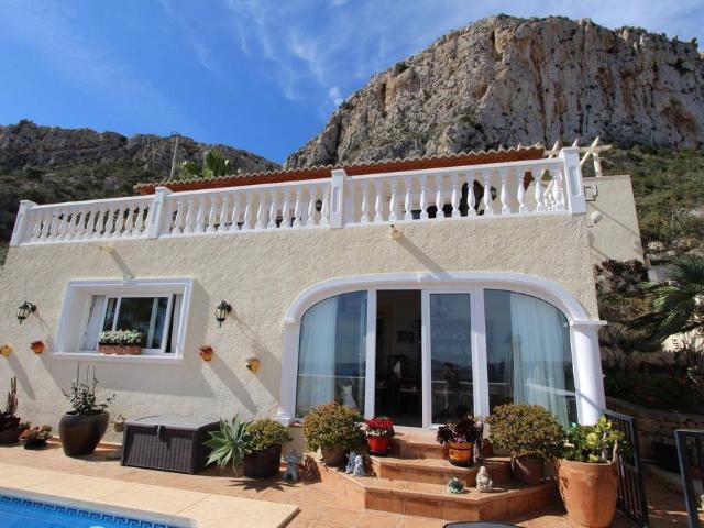 Exclusiva Villa / Chalet de 155 m2 en venta en Calpe, Comunidad Valenciana