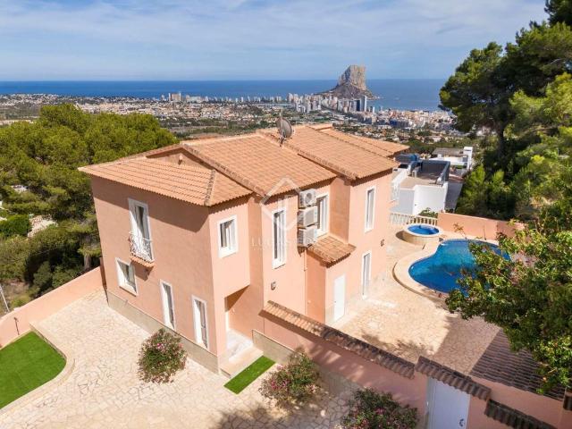 Villa / Chalet de lujo de 321 m2 en venta en Calpe, Comunidad Valenciana