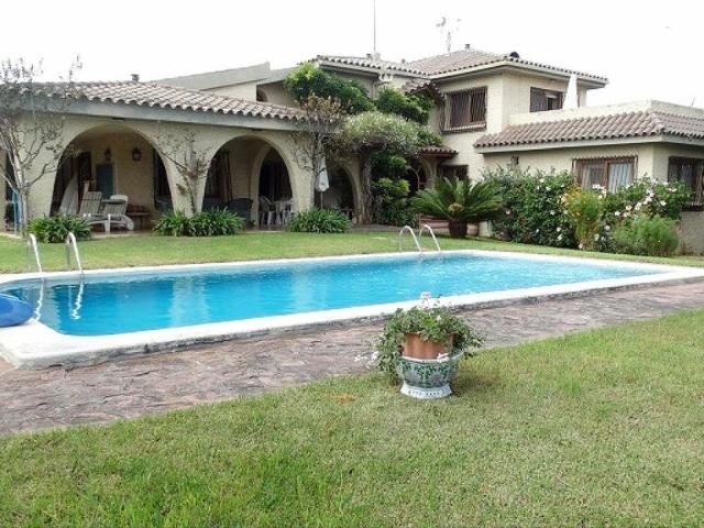 Exclusiva Villa en venta Castellón de la Plana, Comunidad Valenciana