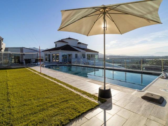 Exclusiva Villa en venta Alhaurín de la Torre, Andalucía