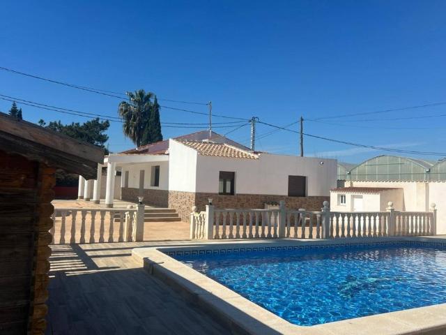 Exclusiva Villa en venta Dolores, Comunidad Valenciana