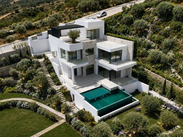 Exclusiva Villa en venta Elviria, Andalucía