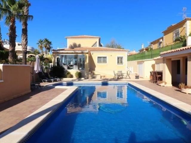 Exclusiva Villa en venta La Marina, Comunidad Valenciana