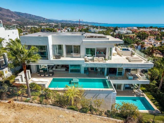 Exclusiva Villa en venta Nueva Andalucia, España