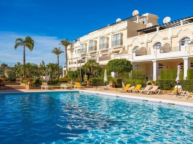 Exclusiva Villa en venta Nueva Andalucia, España