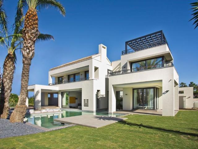 Exclusiva Villa en venta San Pedro de Alcántara, España