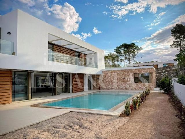 Exclusiva Villa en venta Santa Eulalia del Río, Baleares