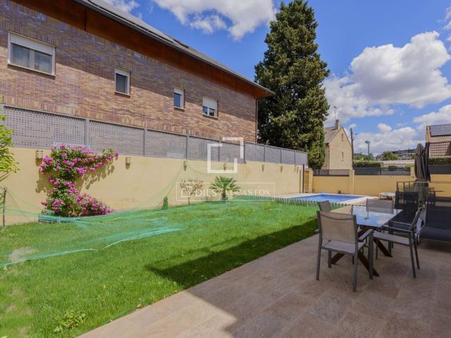 Exclusiva Villa en venta Pozuelo de Alarcón, España