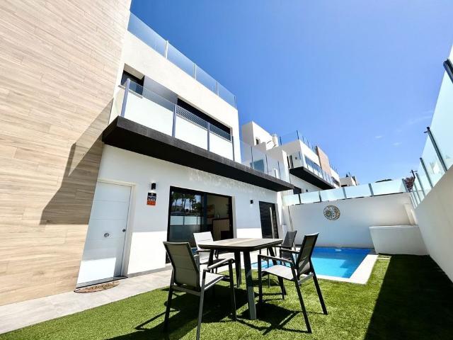 Exclusiva Villa en venta Playas de Orihuela, Comunidad Valenciana