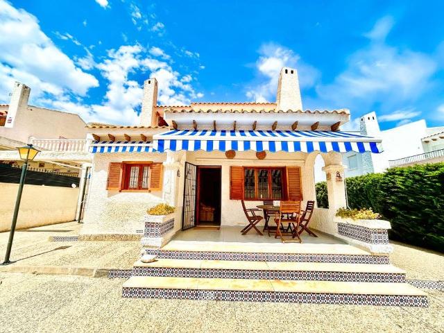 Exclusiva Villa en venta Playas de Orihuela, Comunidad Valenciana