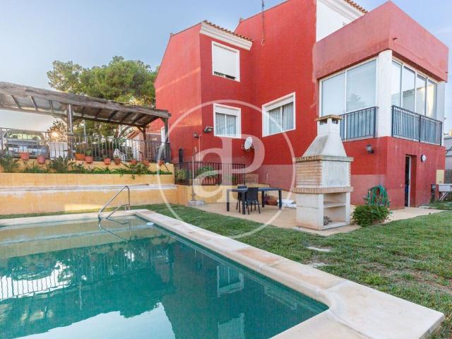 Villa / Chalet de 197 m2 en venta en Puzol, España