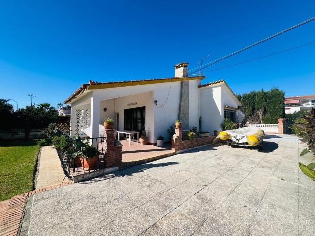 Exclusiva Villa en venta Rincón de la Victoria, Andalucía
