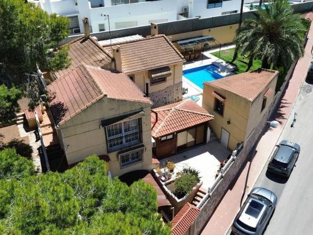 Exclusiva Villa en venta Torrevieja, Comunidad Valenciana