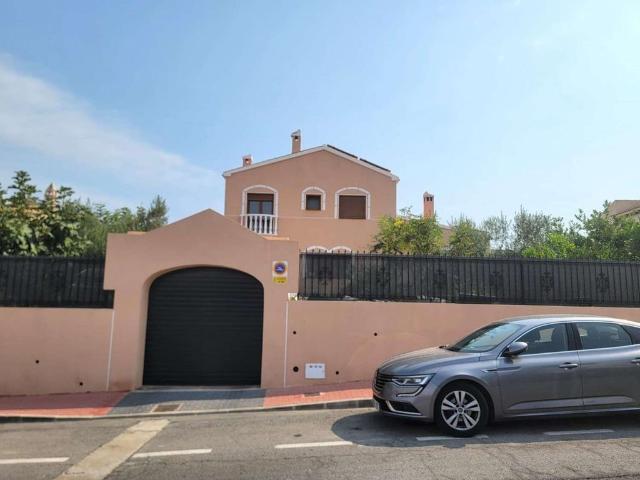 Exclusiva Villa en venta Torrevieja, España