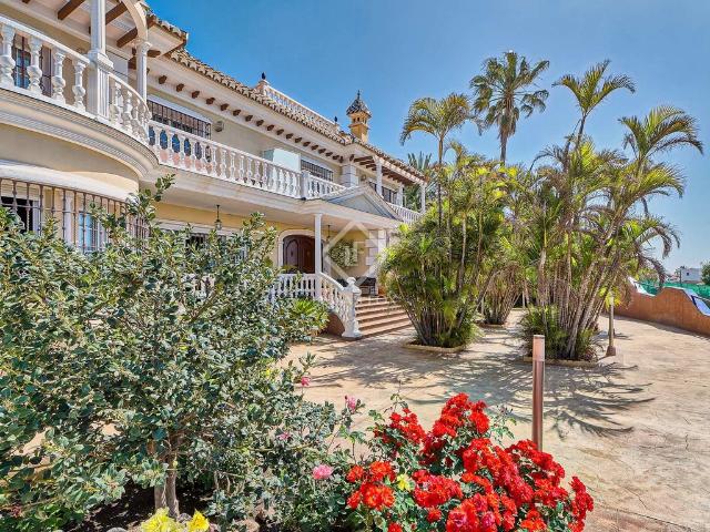 Exclusiva Villa / Chalet de 800 m2 en venta en Torre del Mar, Andalucía